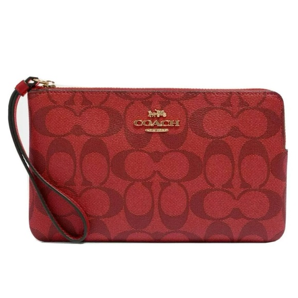 NWT Genuine Leather Coach Wristlet in Red Signature Style - Picture 2 of 10